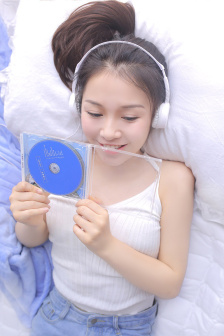 瑜伽老师的花样多沈浩秦菲雪刘静